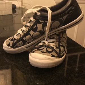 Coach sneakers Size 8